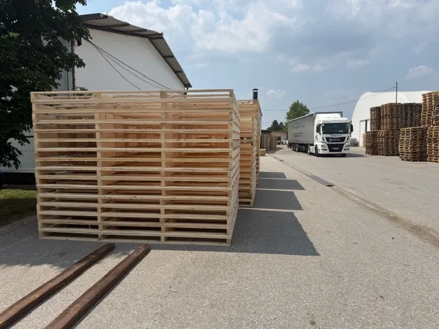 Specijalna paleta po meri — proizvodnja Logistika pakovanja
