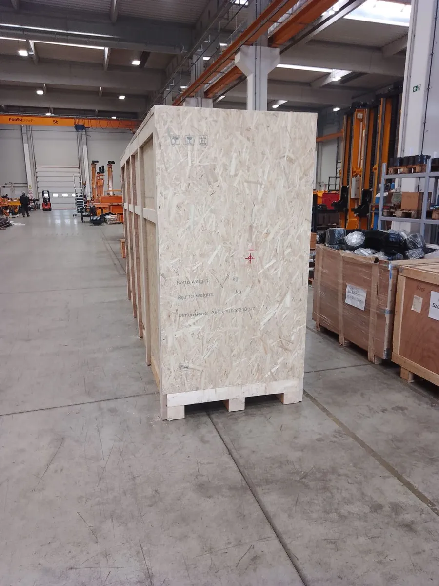 Specijalni drveni sanduk po meri — Logistika pakovanja