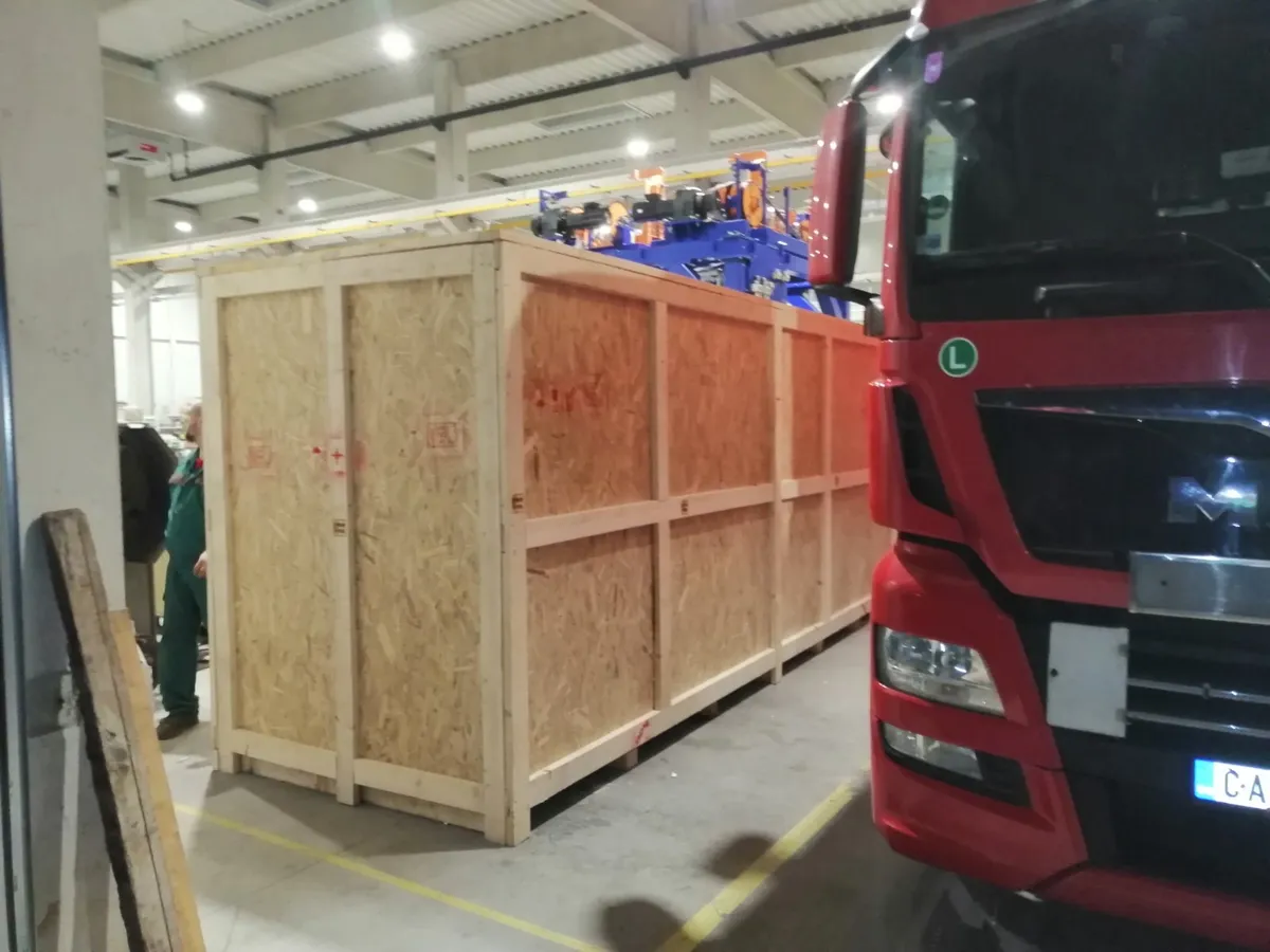 Specijalni drveni sanduk po meri — Logistika pakovanja